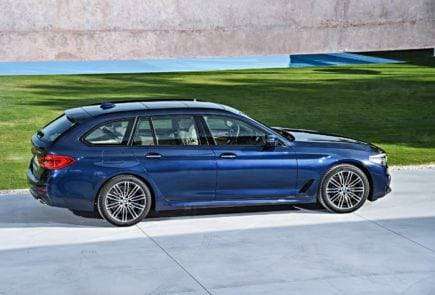 BMW-5-series-530d-xDrive-Touring-8-435x295.jpg