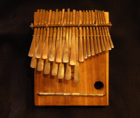 280px-Mbira1.png