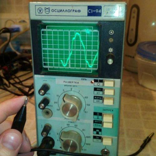 Измерение амплитуды сигнала на осциллографе