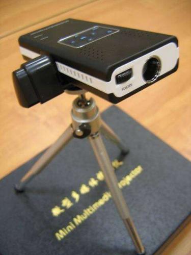 mini_projector_1875.jpg