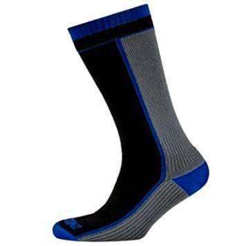 best-waterproof-socks-stay-warm-and-dry-when_9.jpg