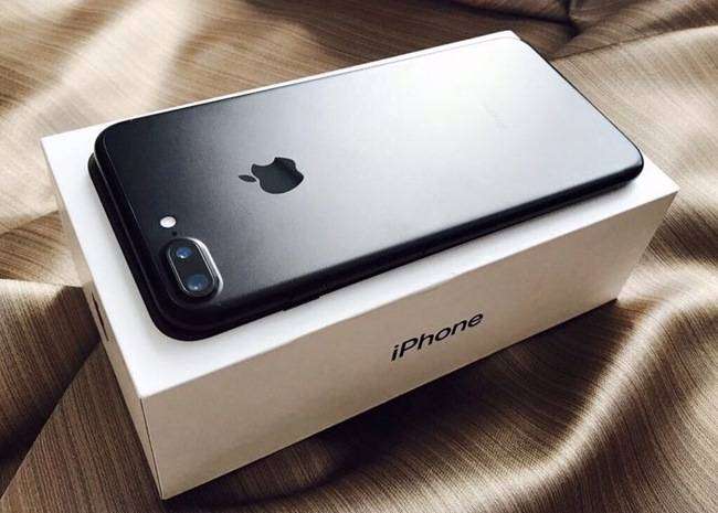 Apple-iPhone-7-Plus-na-Aliekspress-kupit-telefon-original.jpg