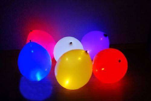 Glowing-balls-500x334.jpg