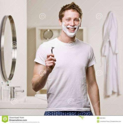 man-pajamas-bathroom-shaving-6601864-1017x1024.jpg