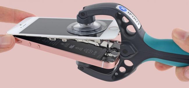 iFixit_iPhone_SE_4.jpeg