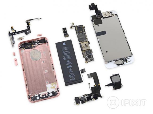 iFixit_iPhone_SE_2.jpeg