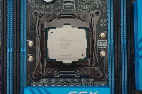 intel-xeon-e5-2699v3-test-01-500x332.jpg