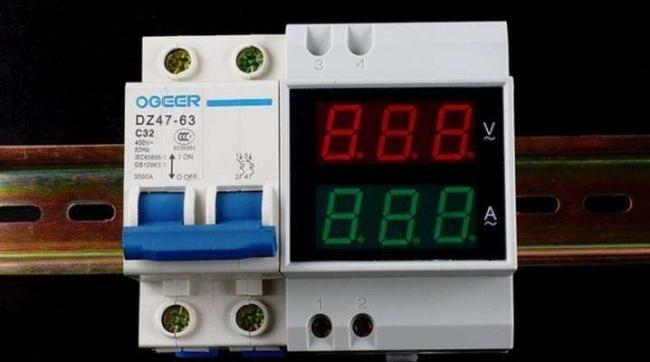 voltmetry-na-din-rejku-raznovidnosti-marki-vybor-pravila-montazha-3.jpg